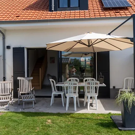 Villa Superbe Maison Neuve Proche Centre-ville Et Pour 4 Personnes *