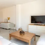 Villa Superbe Maison Neuve Proche Centre-ville Et Pour 4 Personnes